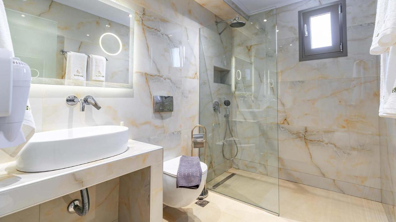 Estelle Family Luxury Apartments & Suites ゲラキニ エクステリア 写真